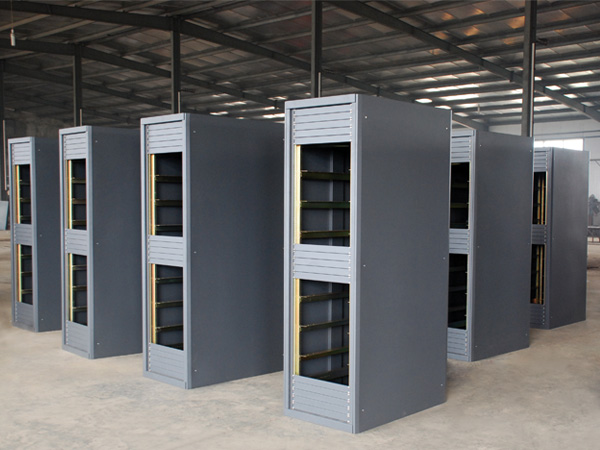 鐵路專(zhuān)用機(jī)箱機(jī)柜